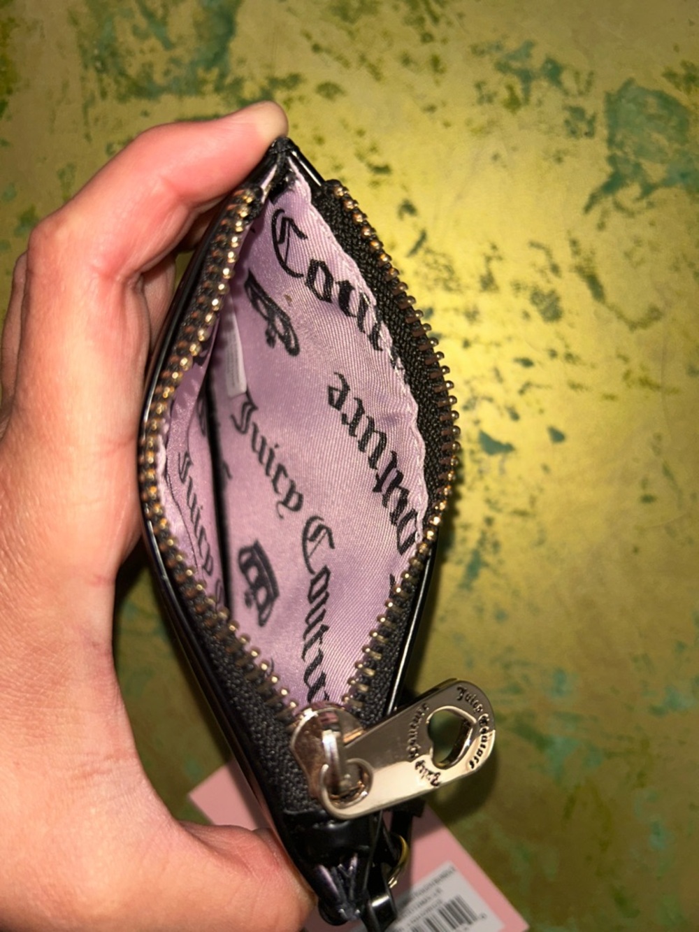 NWT Juicy Couture Black Patent Mini Wristlet - Picture 3 of 6